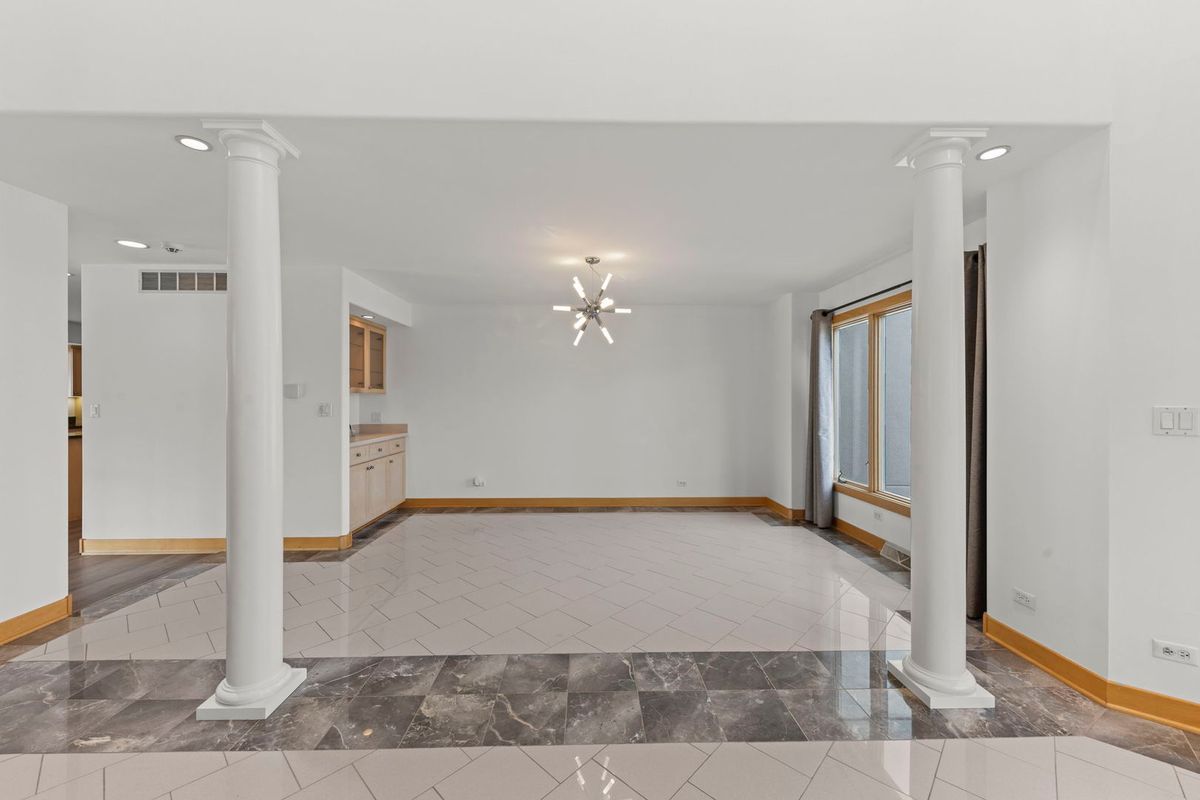 13258 Lakepoint Dr, Plainfield, IL 60585 — photo 5