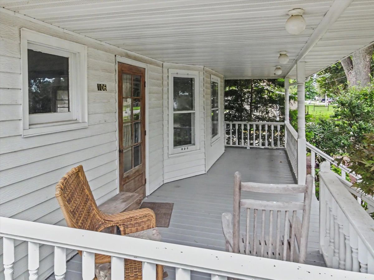 106 S Pine St, Buckley, IL 60918 — photo 6