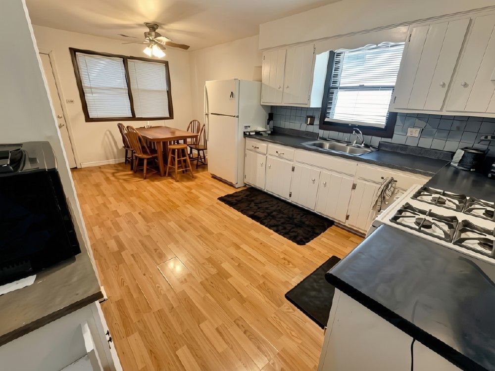 15948 Grove Ave, Oak Forest, IL 60452 — photo 5