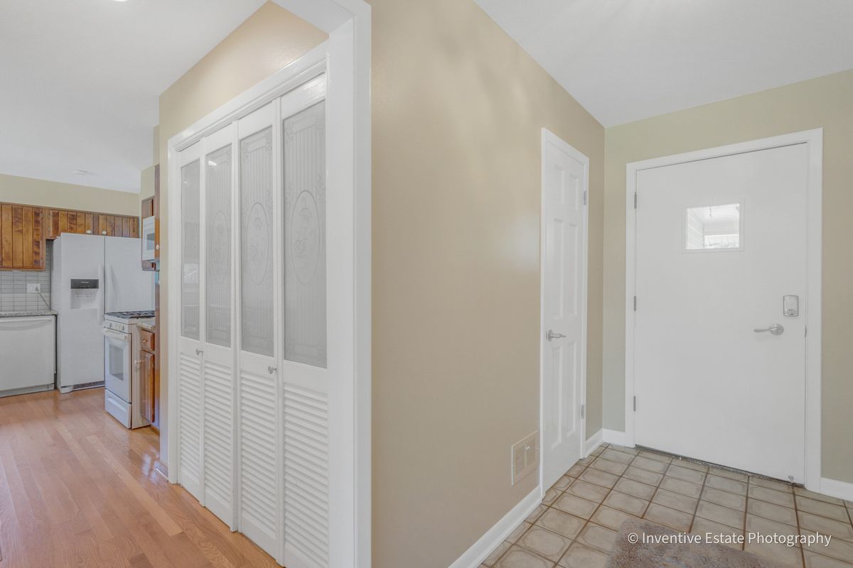 825 Oxford St, Downers Grove, IL 60516 — photo 3