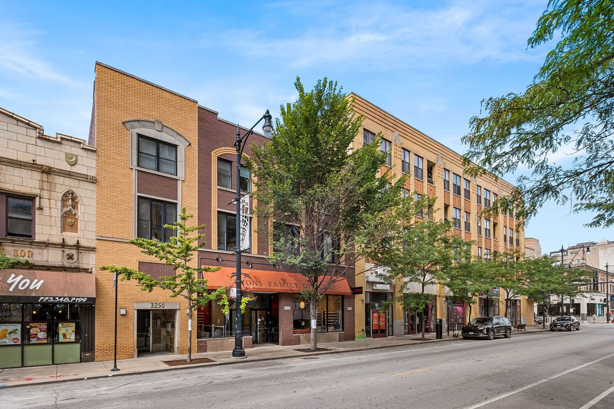3250 N Lincoln Ave #C, Chicago, IL 60657 — photo 2
