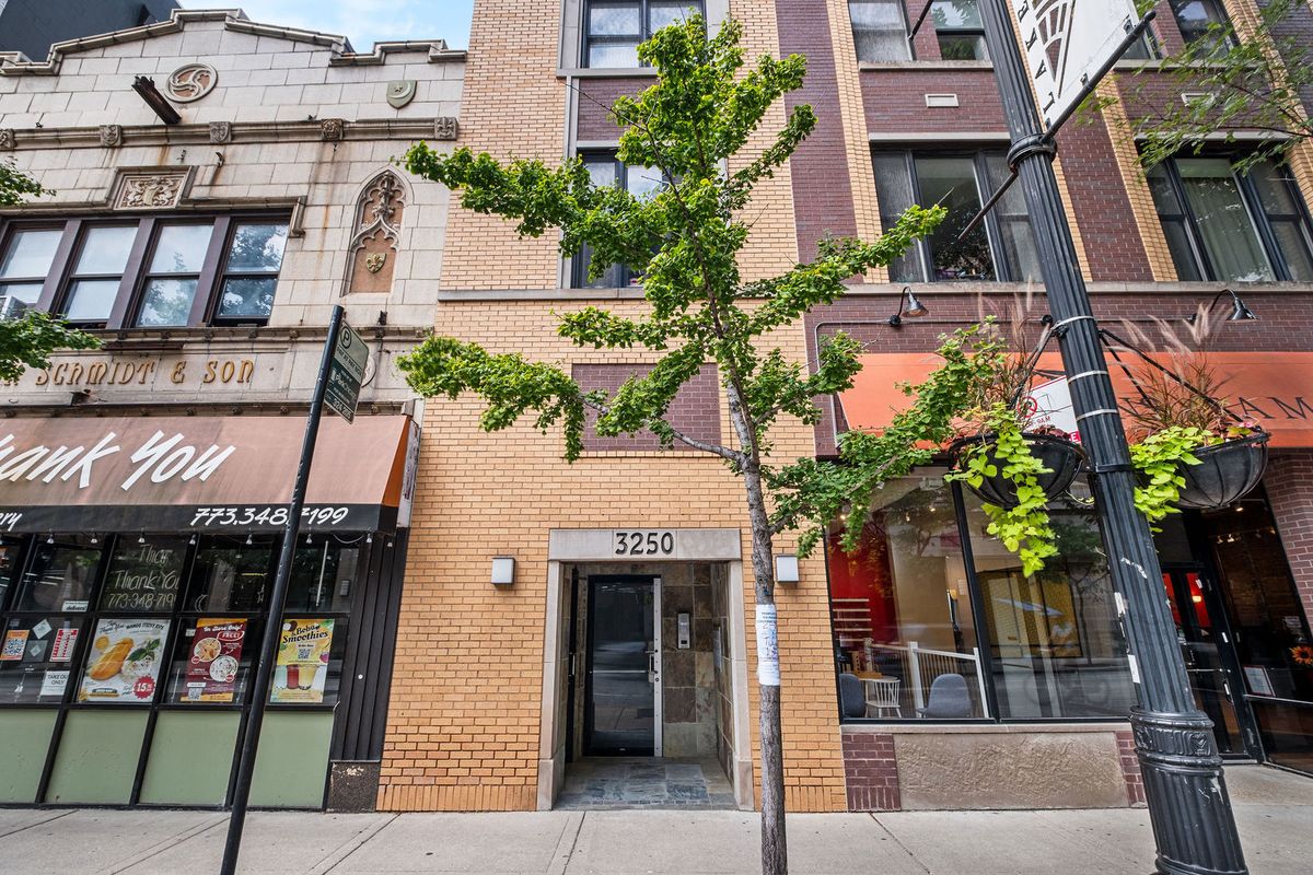 3250 N Lincoln Ave #C, Chicago, IL 60657 — photo 3