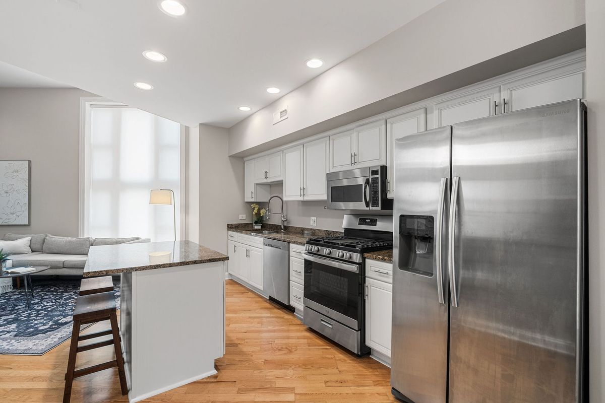 3250 N Lincoln Ave #C, Chicago, IL 60657 — photo 7