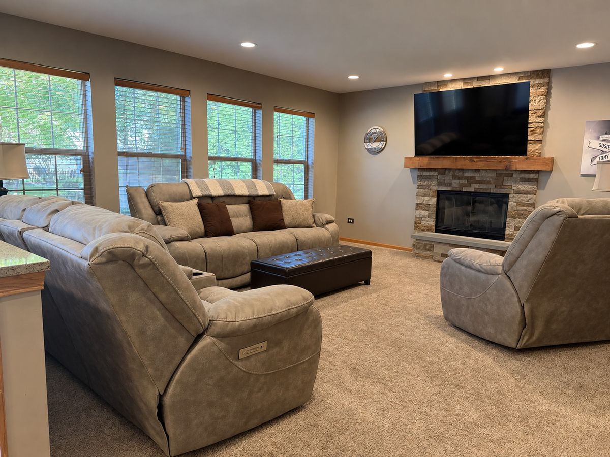 16611 Karen Springs Dr, Lockport, IL 60441 — photo 8
