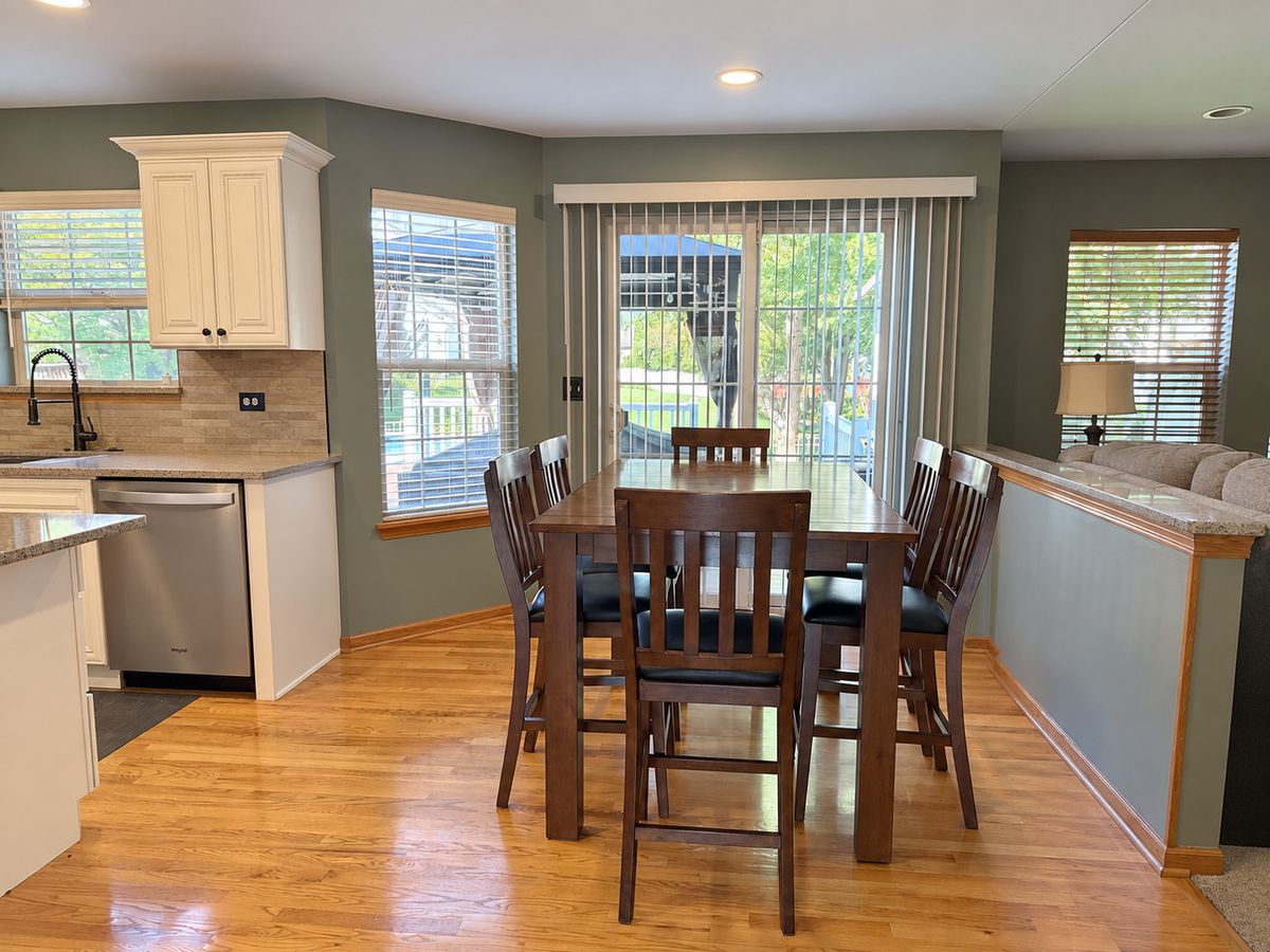 16611 Karen Springs Dr, Lockport, IL 60441 — photo 7
