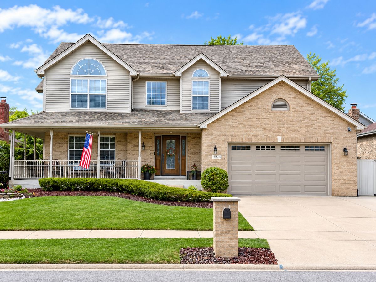 16611 Karen Springs Dr, Lockport, IL 60441