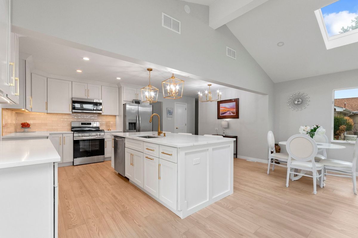 12607 S Meade Ave, Palos Heights, IL 60463 — photo 4