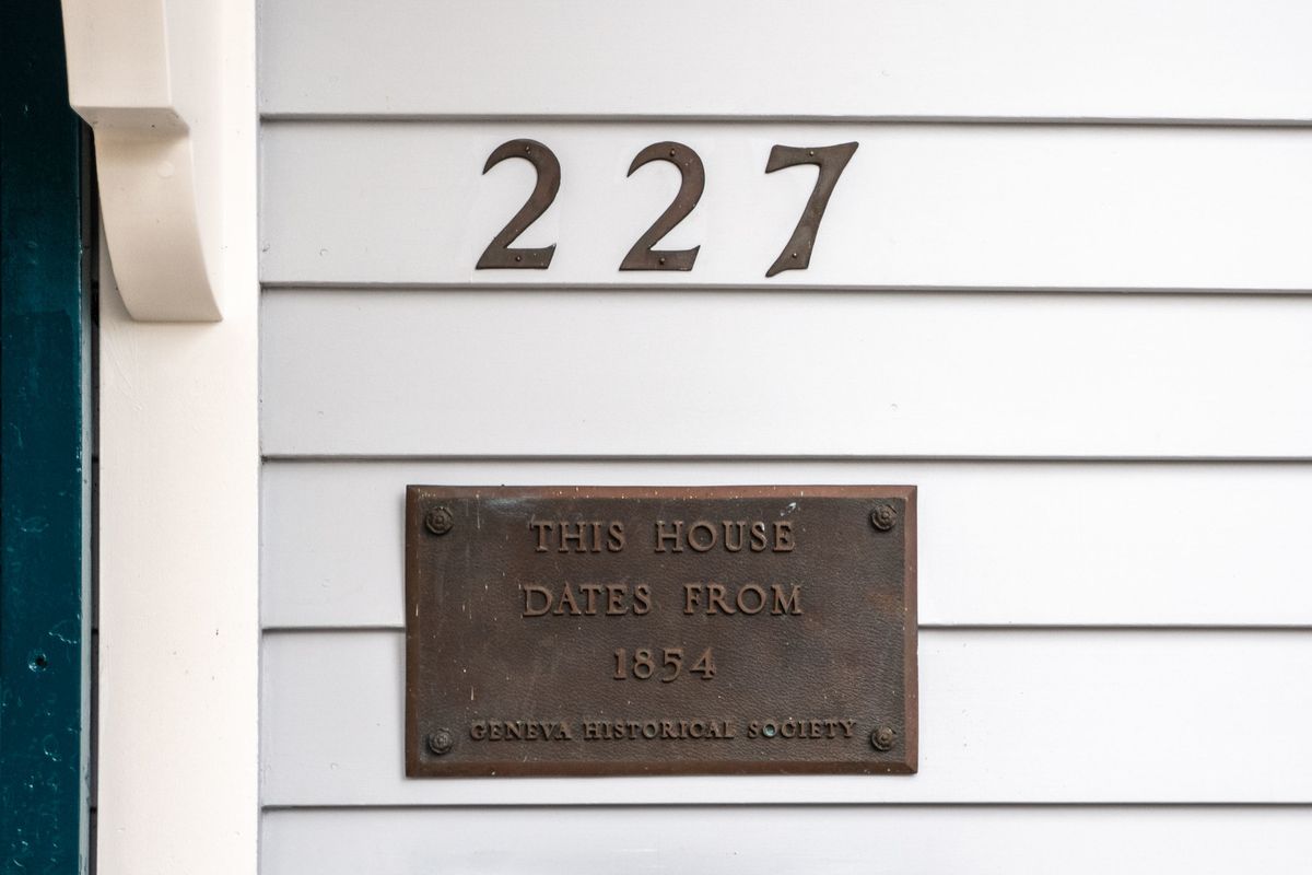 227 S 2nd St, Geneva, IL 60134 — photo 2