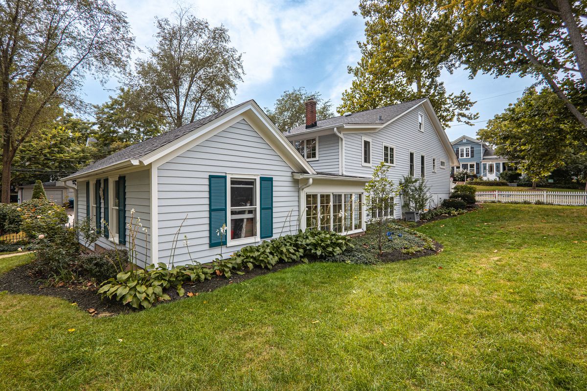 227 S 2nd St, Geneva, IL 60134 — photo 3