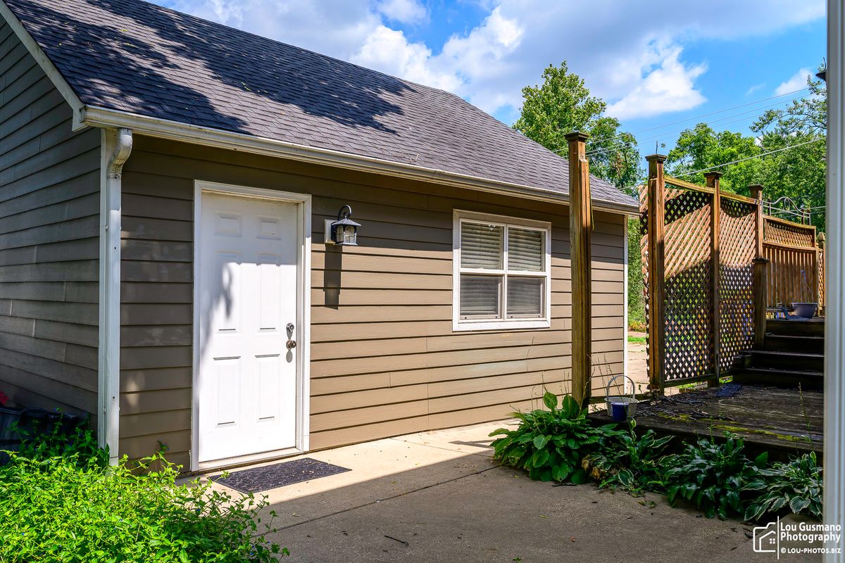 331 E Indiana St, Wheaton, IL 60187 — photo 5