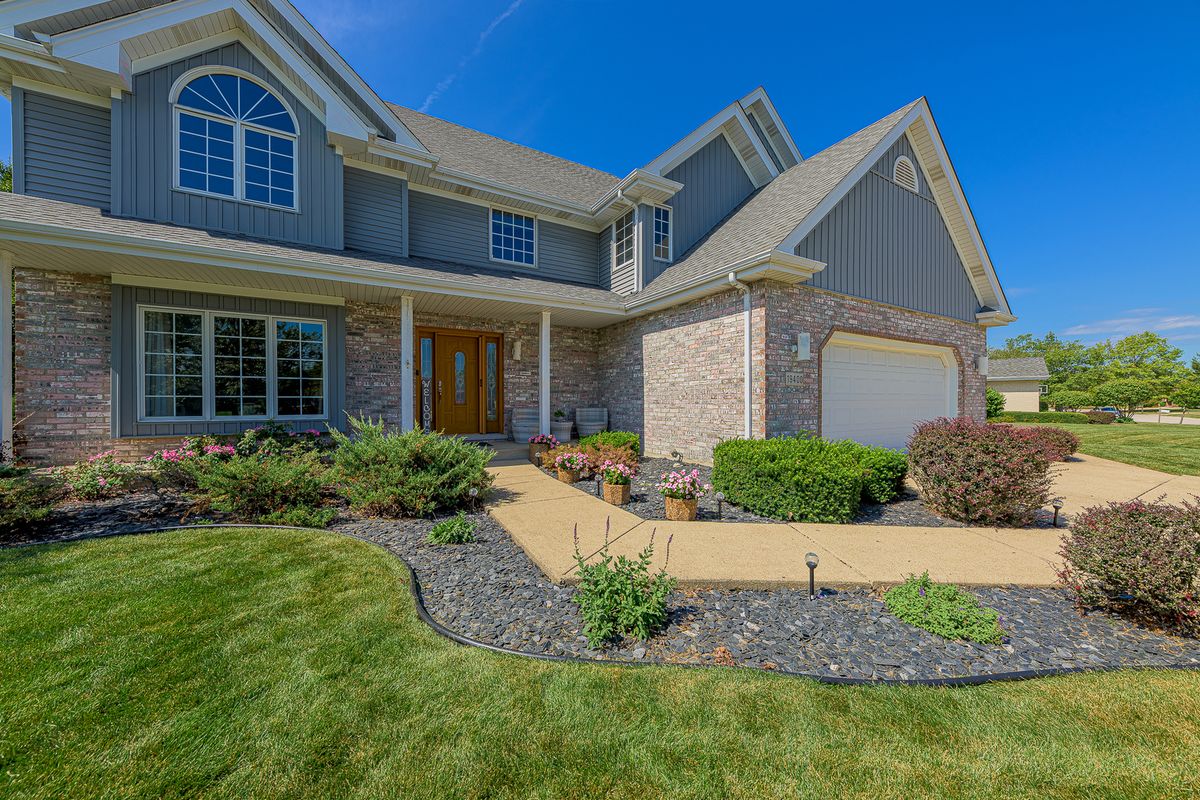 19400 Stonehenge Dr, Mokena, IL 60448 — photo 2
