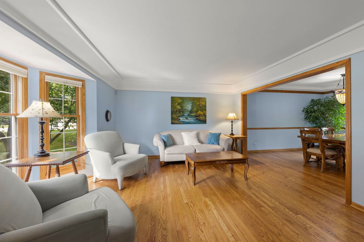 1n145 Glenrise Ct, Glen Ellyn, IL 60137 — photo 5