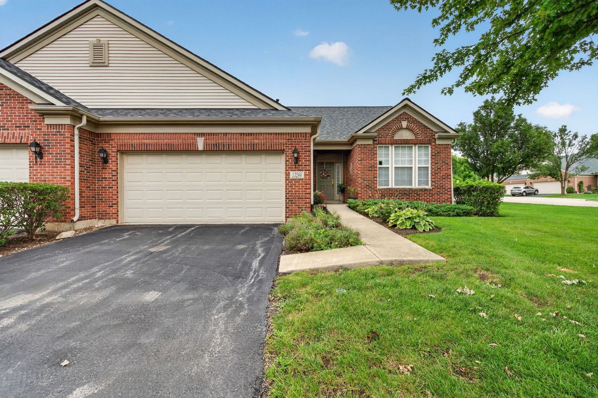 13266 Strandhill Dr, Orland Park, IL 60462 — photo 2
