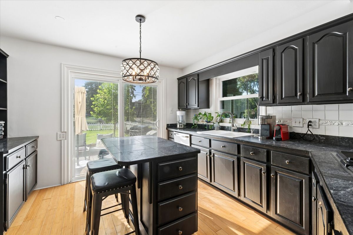 83 N Park Blvd, Glen Ellyn, IL 60137 — photo 6