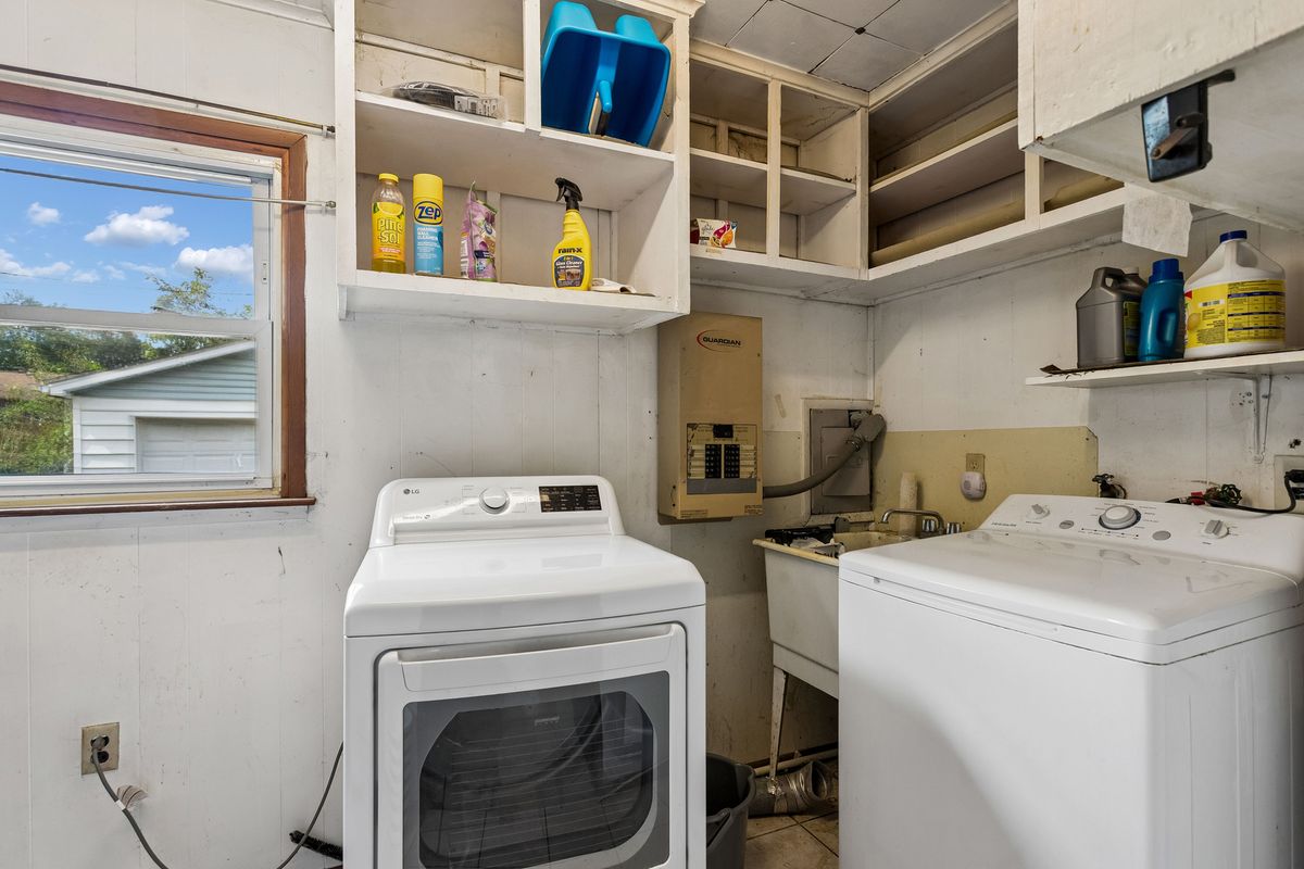 307 Edinburgh Dr, Lockport, IL 60441 — photo 7