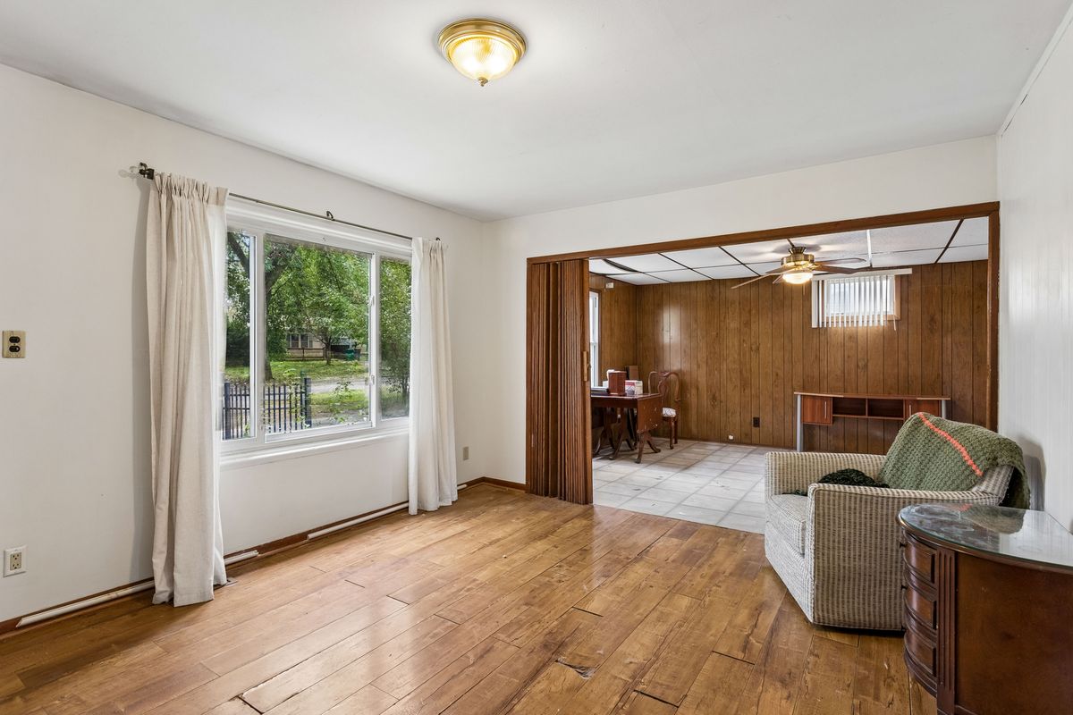 307 Edinburgh Dr, Lockport, IL 60441 — photo 5