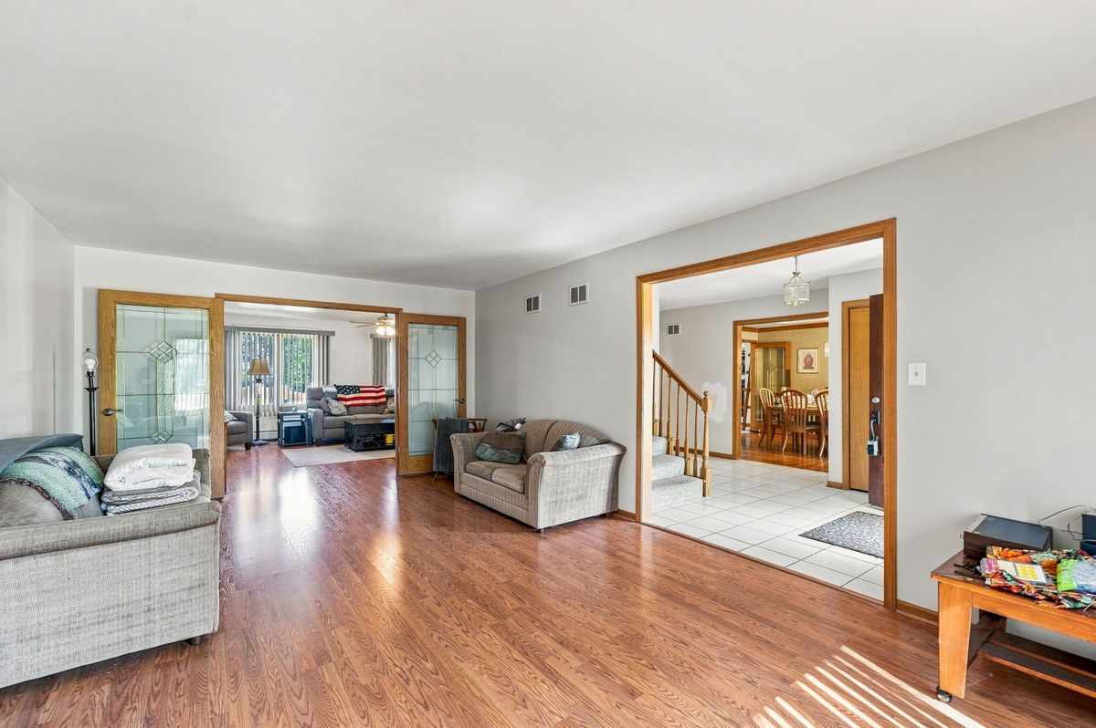 19620 Kevin Ln, Mokena, IL 60448 — photo 5