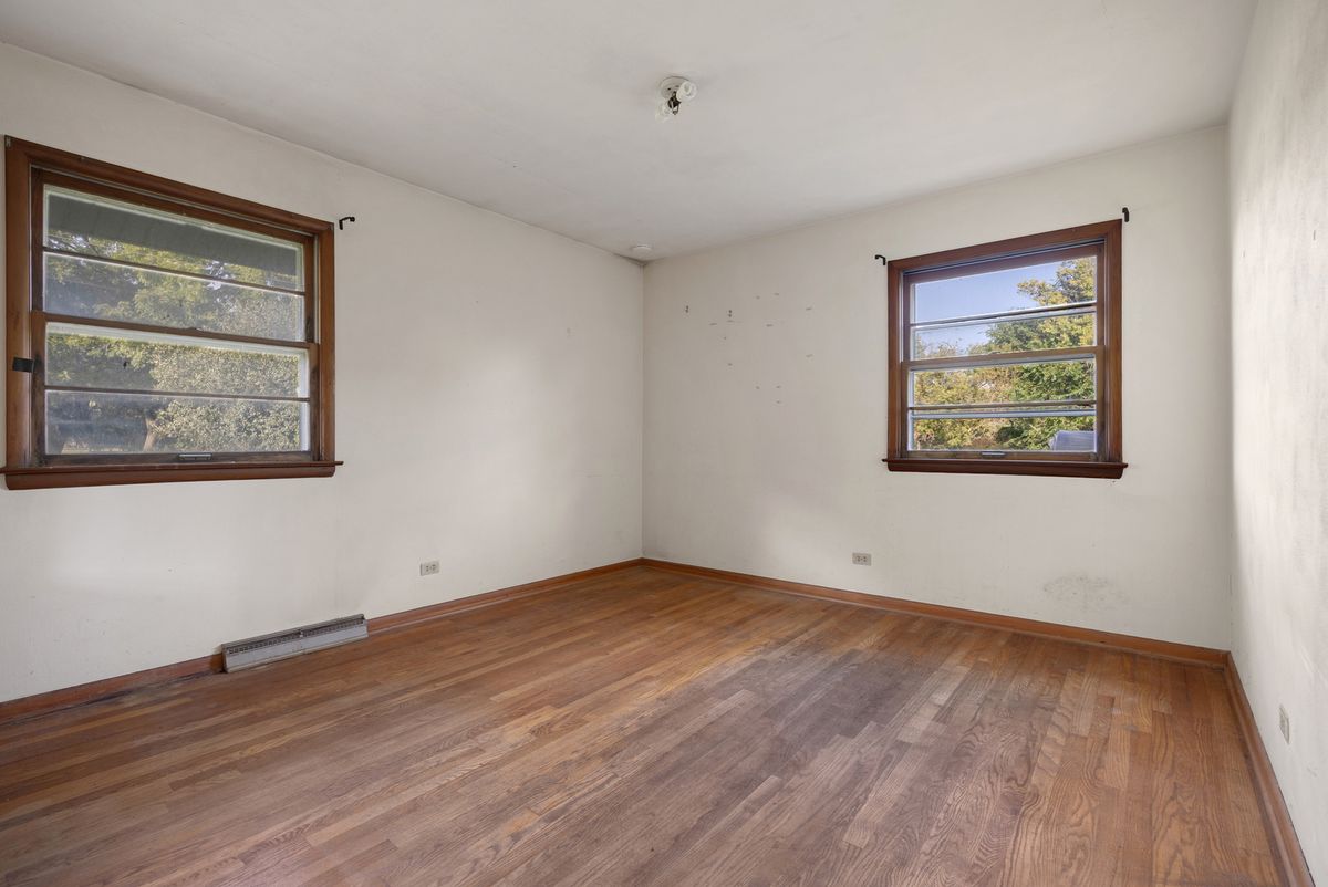 38w135 Mcdonald Rd, Elgin, IL 60124 — photo 7