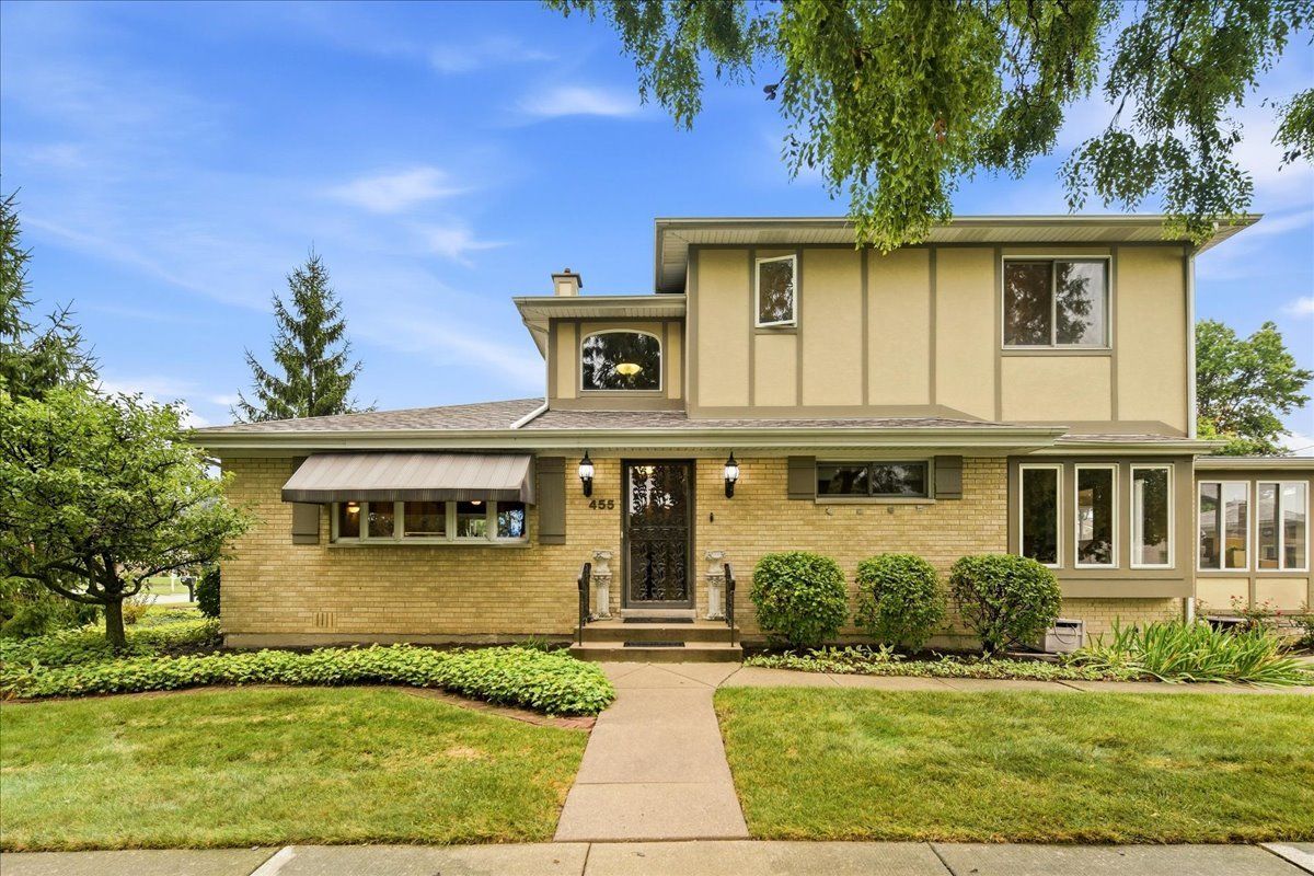 455 N Joyce St, Lombard, IL 60148