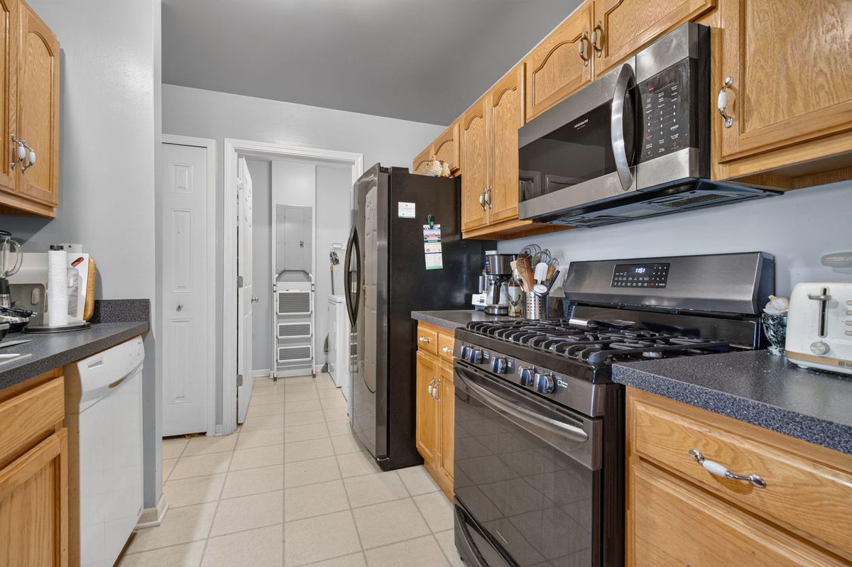 20335 S Rainford Dr #1B, Frankfort, IL 60423 — photo 7