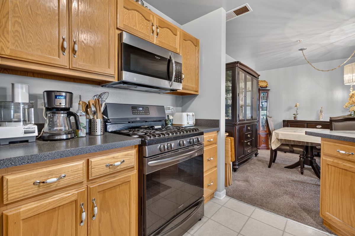 20335 S Rainford Dr #1B, Frankfort, IL 60423 — photo 8