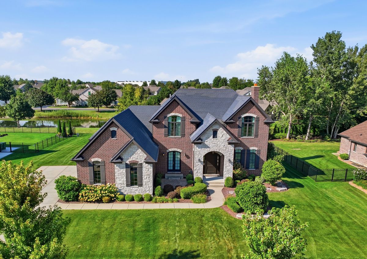 14406 Iz Brook Dr, Homer Glen, IL 60491