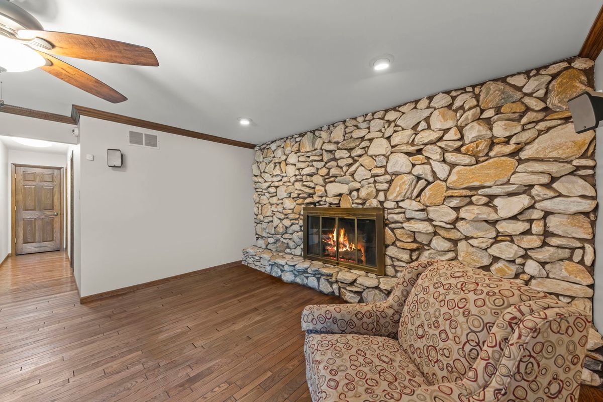 13540 S Monaghan Rd, Homer Glen, IL 60491 — photo 6