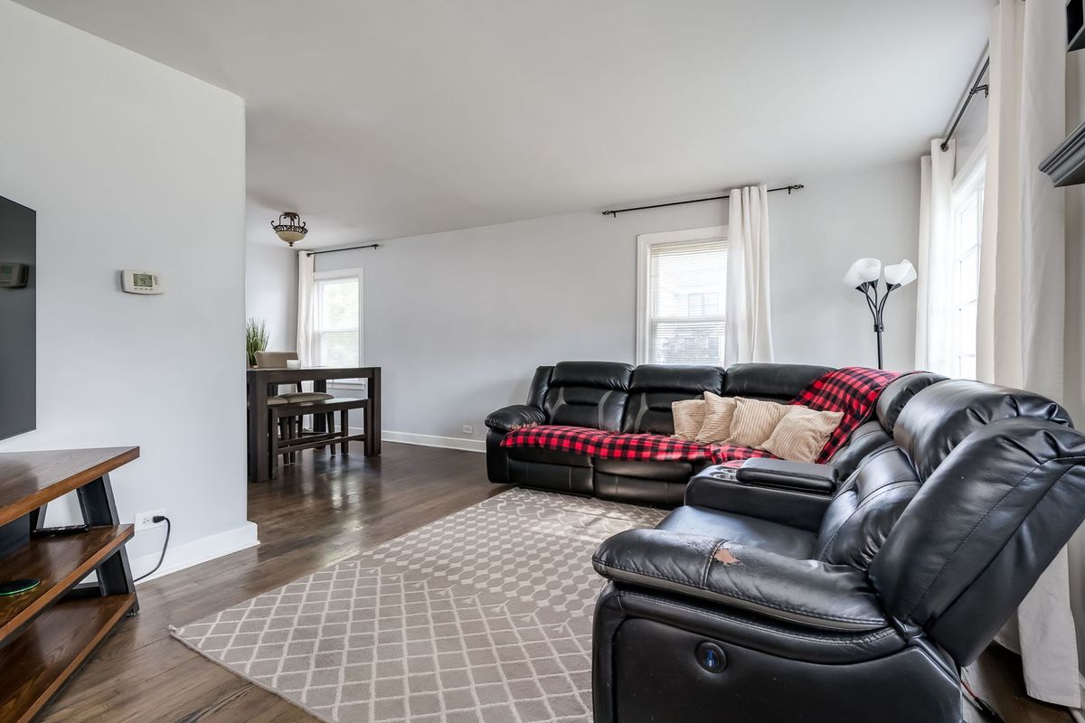 389 S West Ave, Elmhurst, IL 60126 — photo 3