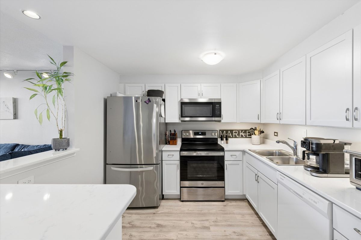 2005 S Finley Rd #204, Lombard, IL 60148 — photo 7