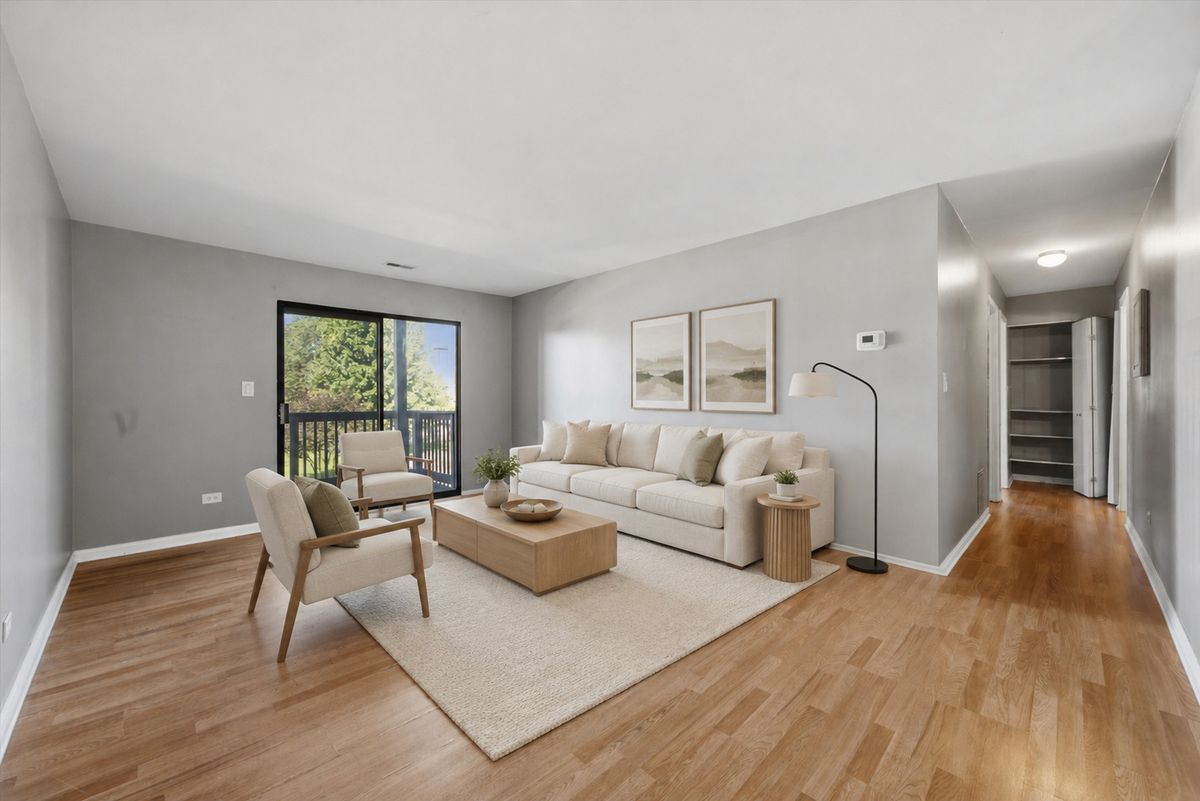 1422 Stonebridge Cir #M5, Wheaton, IL 60189 — photo 2