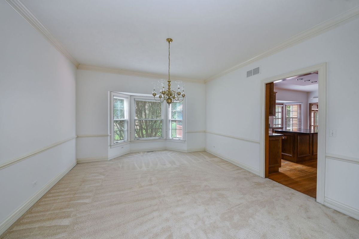 1097 Belter Dr, Wheaton, IL 60189 — photo 7