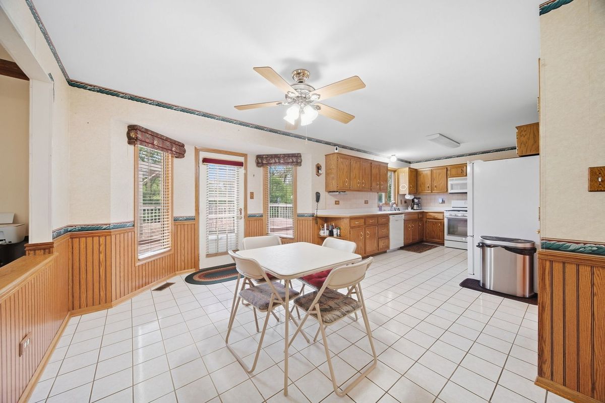 11630 Parkside Ln, Mokena, IL 60448 — photo 8