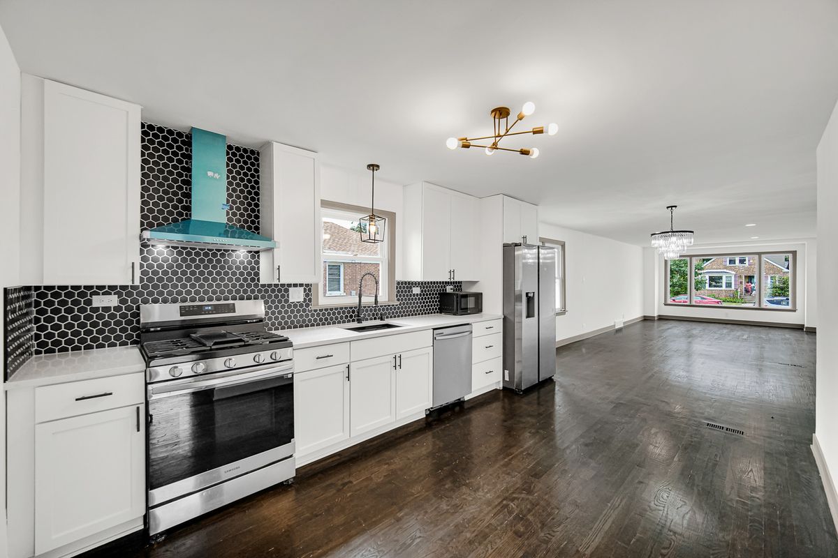 18419 Gottschalk Ave, Homewood, IL 60430 — photo 7