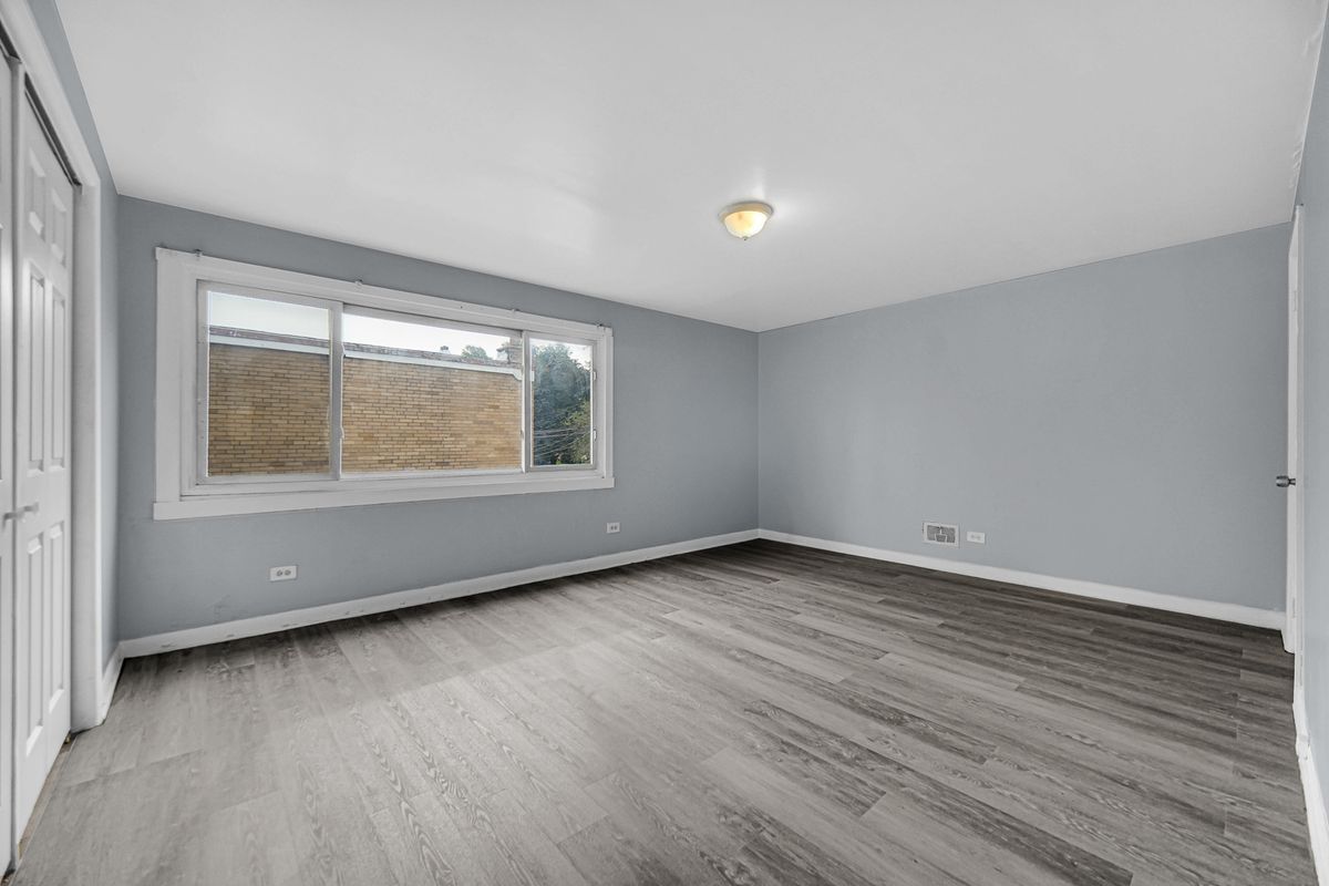 2303 E 100th St, Chicago, IL 60617 — photo 6