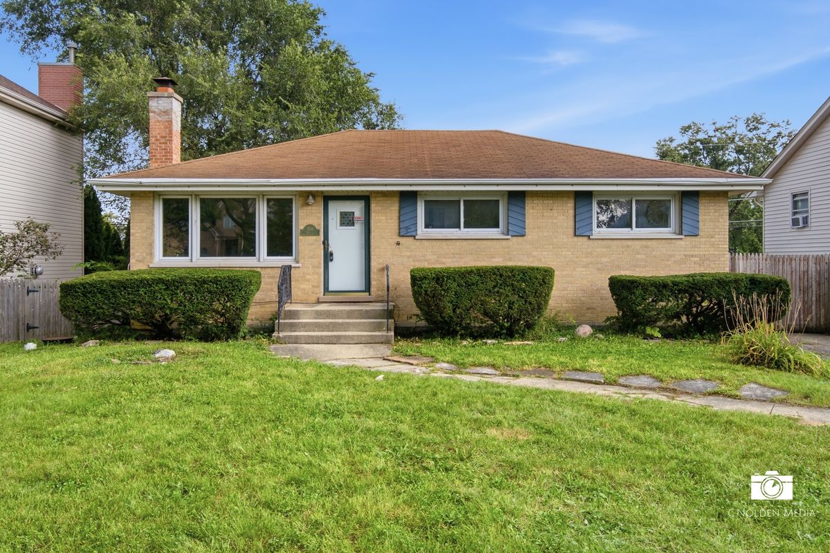 599 N Willow Rd, Elmhurst, IL 60126 — photo 4