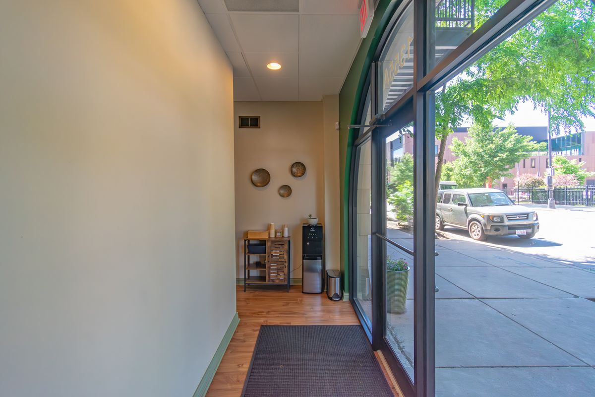 1355 W Washington Blvd #1, Chicago, IL — photo 8