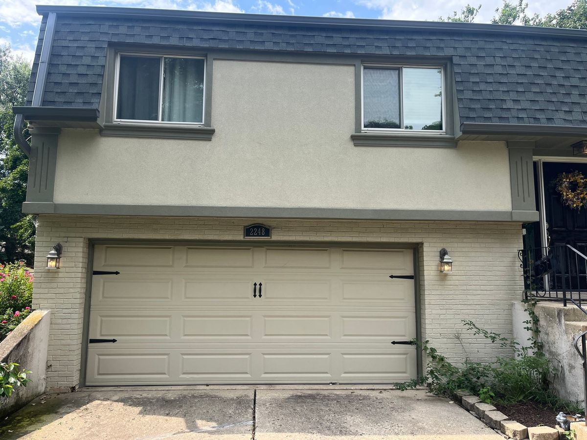 2248 Kingston Dr, Wheaton, IL 60189