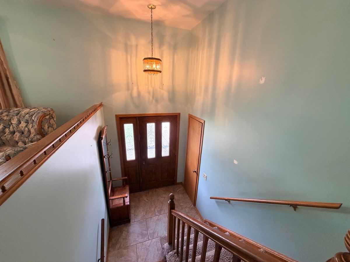 828 Regent St, New Lenox, IL 60451 — photo 2