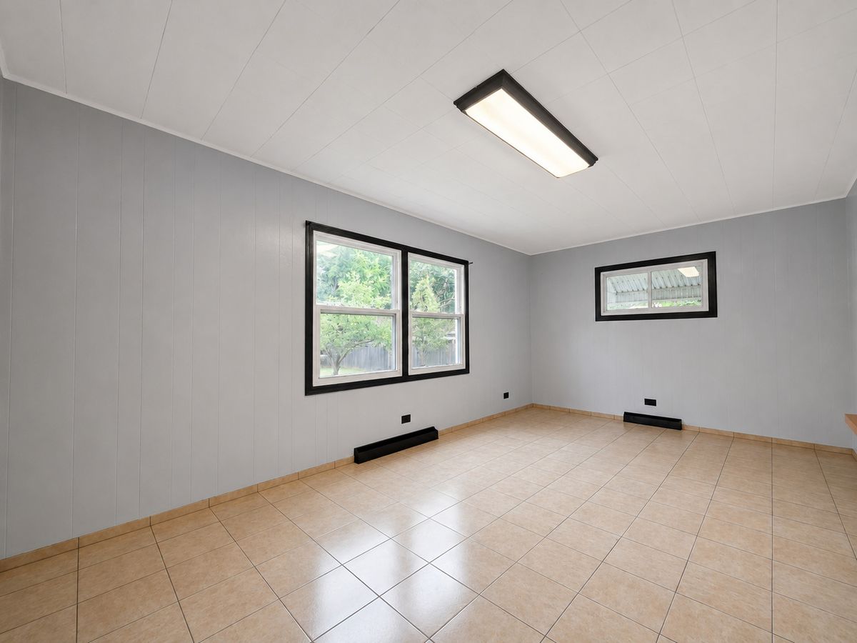 506 Barrett St, Elgin, IL 60120 — photo 6