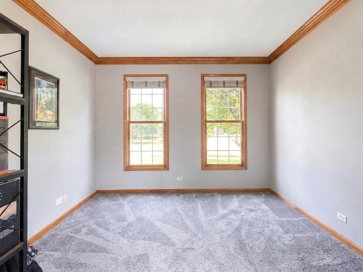 376 Amy Ct, Glen Ellyn, IL 60137 — photo 5