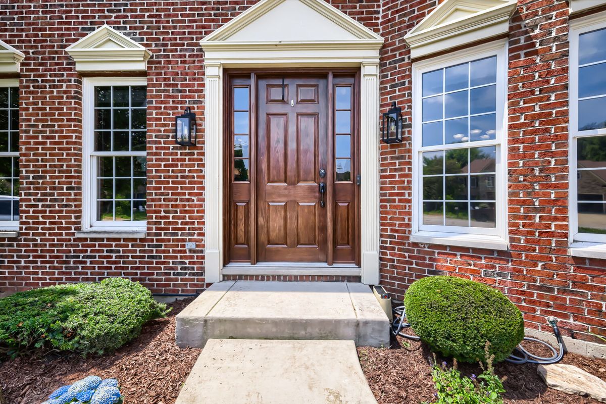 376 Amy Ct, Glen Ellyn, IL 60137 — photo 3