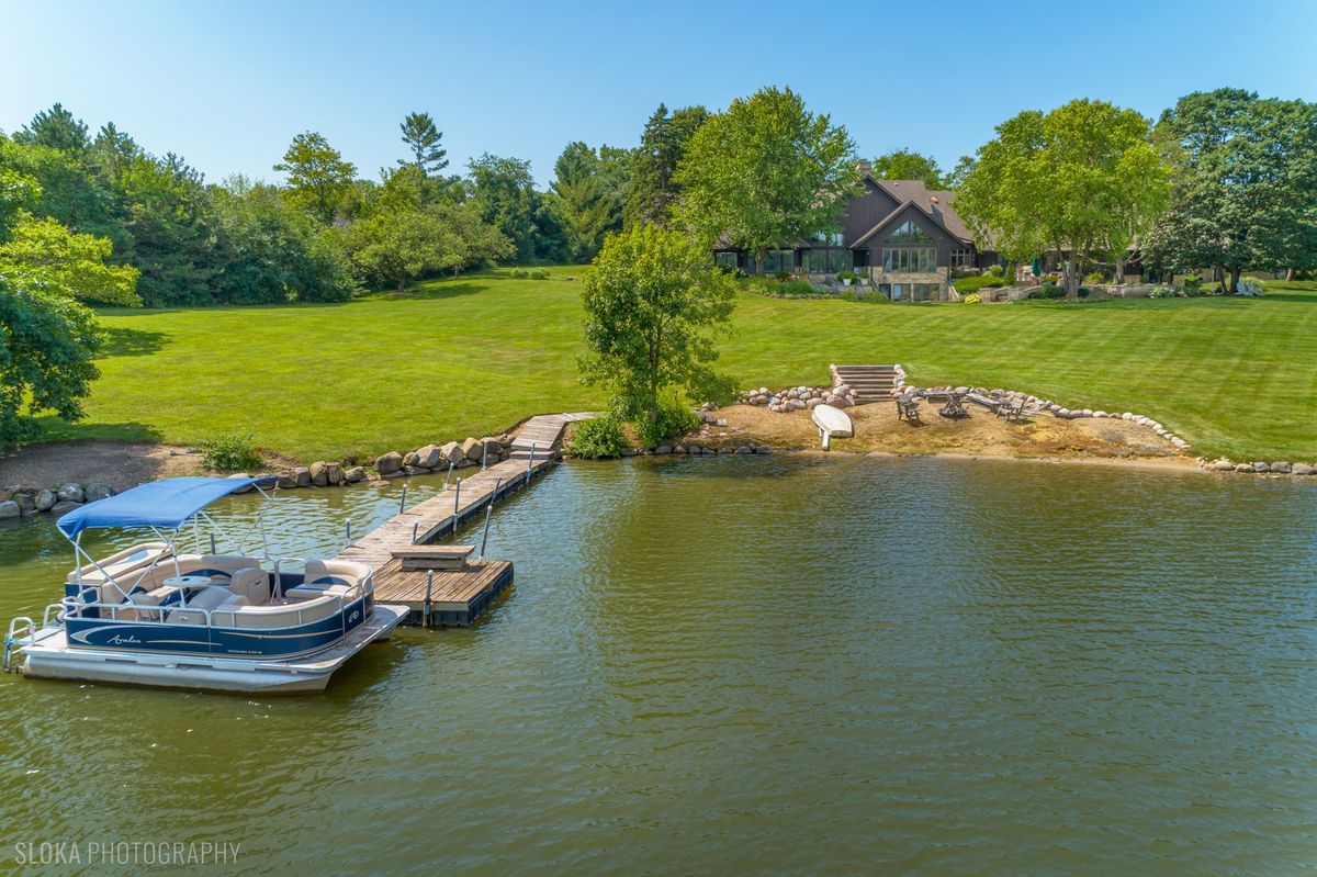 82 Hawley Woods Rd, Barrington Hills, IL 60010 — photo 5