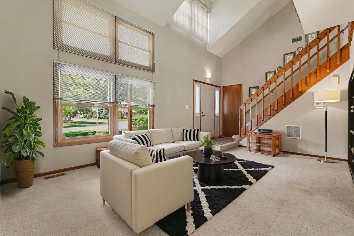 15645 Westminster Dr #0, Orland Park, IL 60462 — photo 7