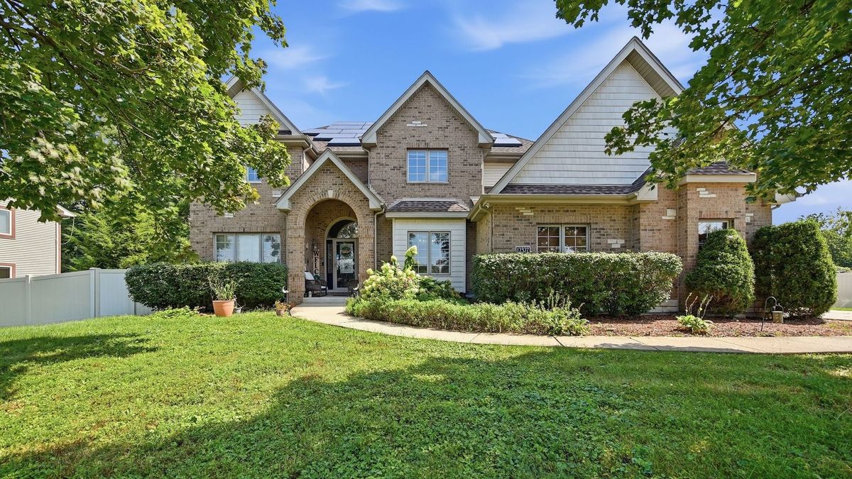 12327 S 71st Ct, Palos Heights, IL 60463 — photo 2