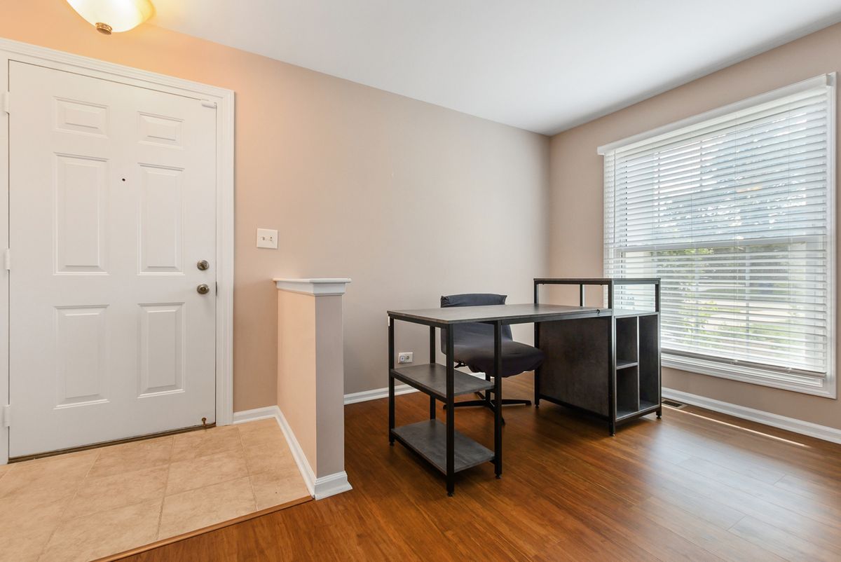 1105 Spring Garden Cir #5, Naperville, IL 60563 — photo 6