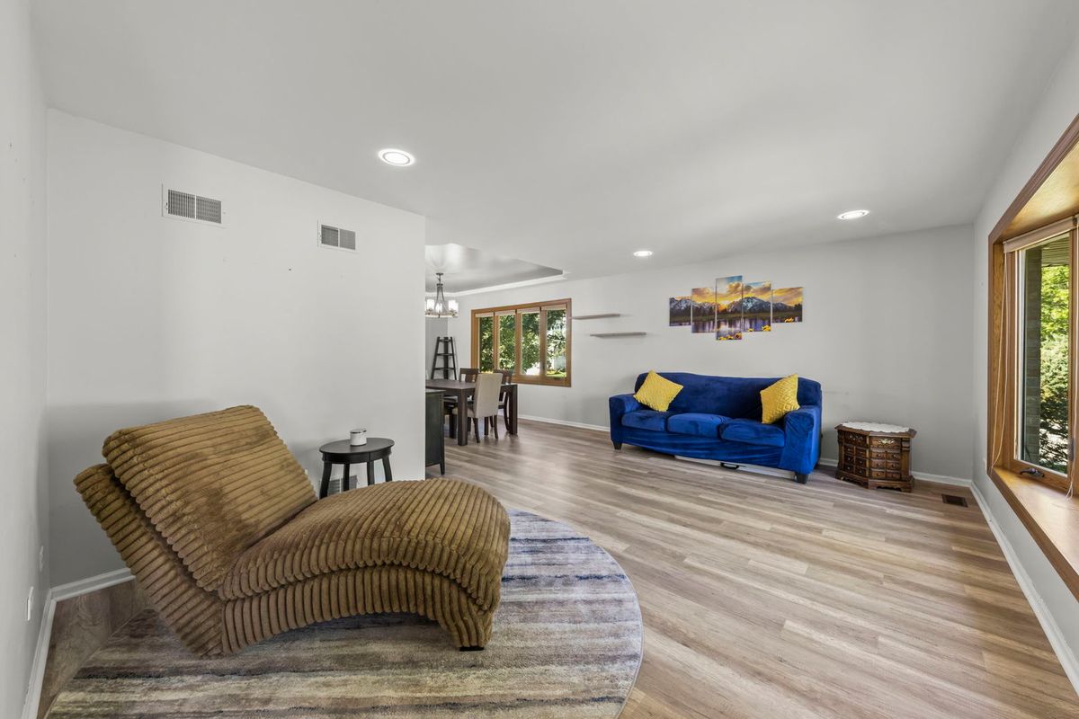 17070 Belle St, Oak Forest, IL 60452 — photo 4