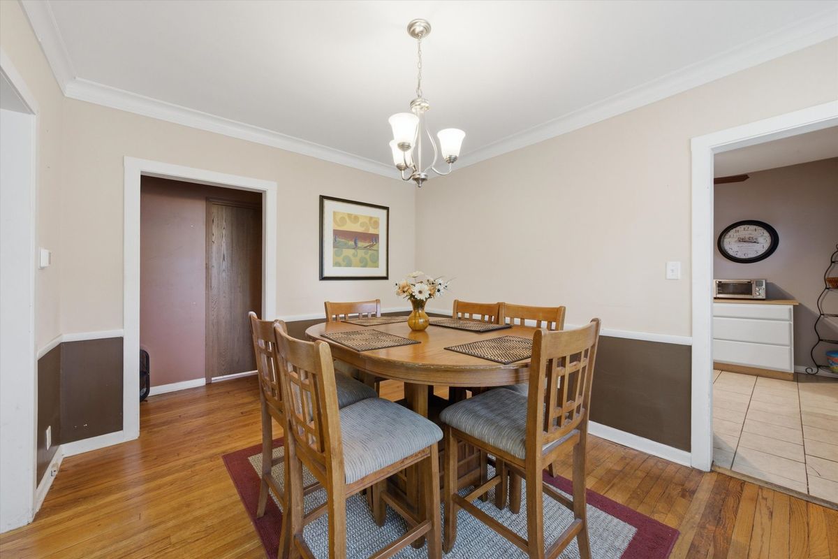 1712 Linden Rd, Homewood, IL 60430 — photo 5