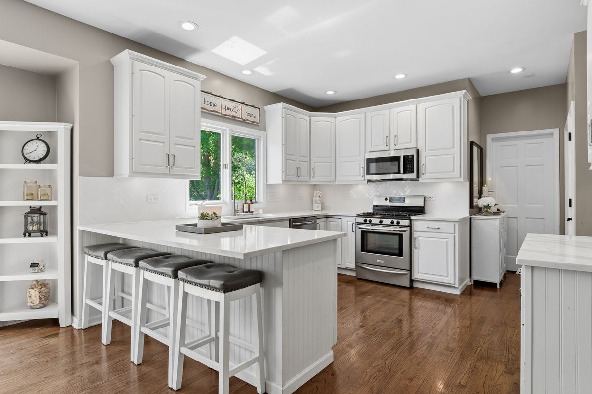 2236 Stowe Cir, Naperville, IL 60564 — photo 7