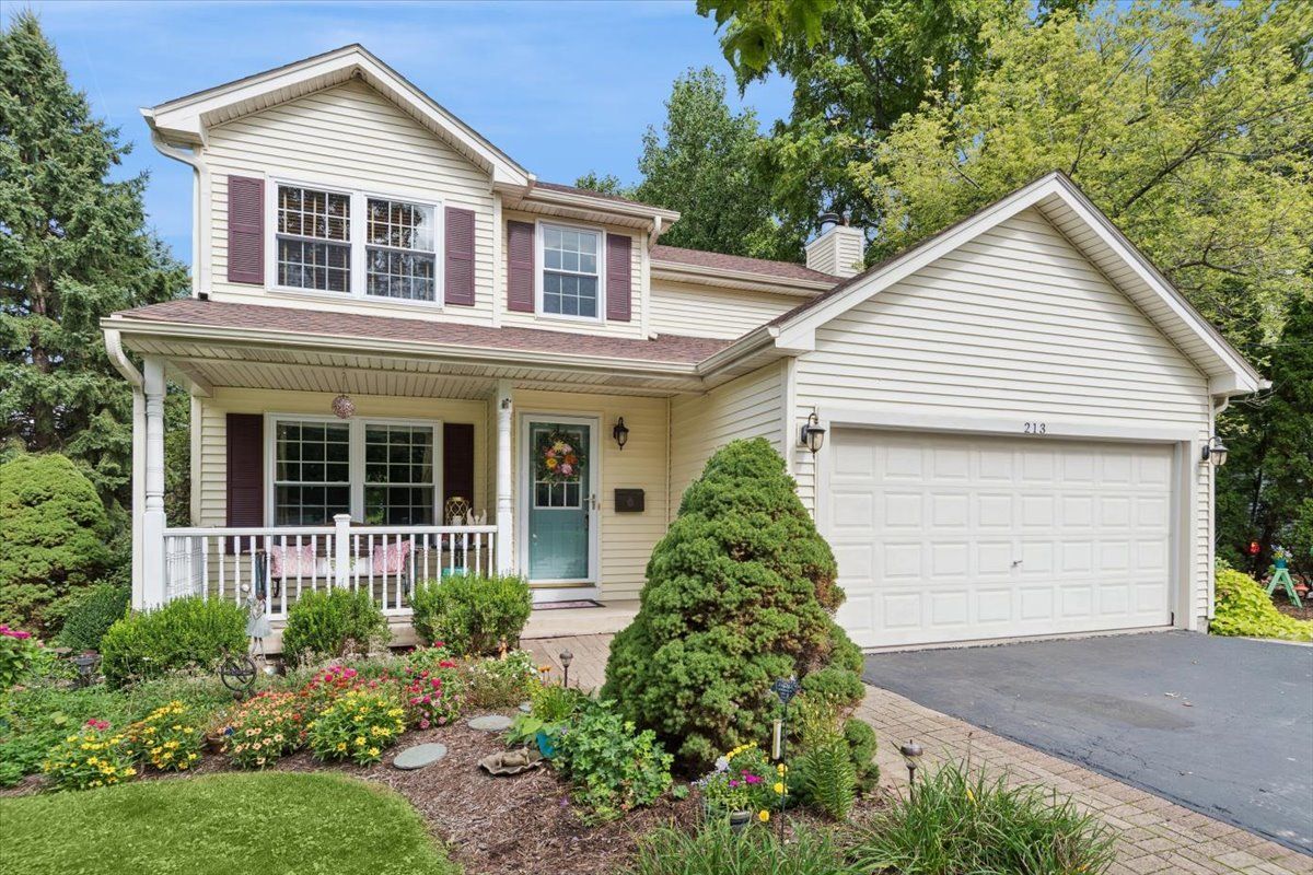 213 Lathem St, Batavia, IL 60510 — photo 2