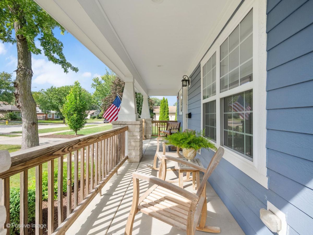 109 Grove Ave, Glen Ellyn, IL 60137 — photo 5